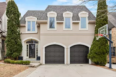 637 E Carlisle Ave, Whitefish Bay, WI 53217 - Photo 1