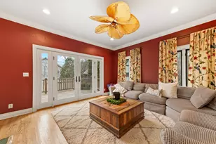 637 E Carlisle Ave, Whitefish Bay, WI 53217 - Photo 19