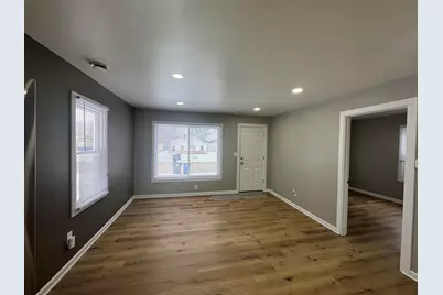 2048  Indiana St, Racine, WI 53405 - Photo 3