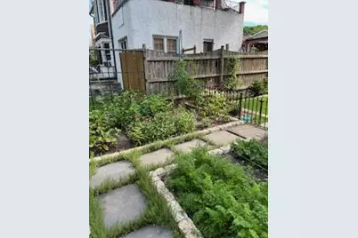 1604 E Newport Ave, Milwaukee, WI 53211 - Photo 25