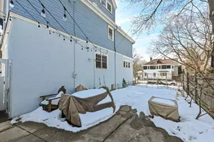 1604 E Newport Ave, Milwaukee, WI 53211 - Photo 21