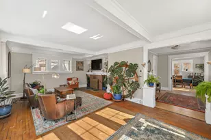 1604 E Newport Ave, Milwaukee, WI 53211 - Photo 5