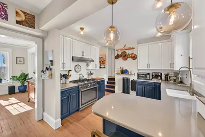 1604 E Newport Ave, Milwaukee, WI 53211 - Photo 9