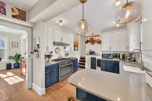 1604 E Newport Ave, Milwaukee, WI 53211 - Photo 9