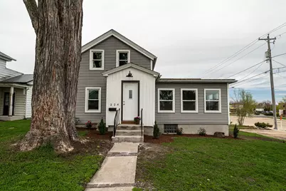224  Madison St, Burlington, WI 53105 - Photo 1