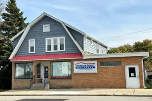 2605 S Chicago Ave, South Milwaukee, WI 53172 - Photo 1