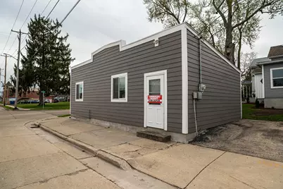 232  Madison St, Burlington, WI 53105 - Photo 3