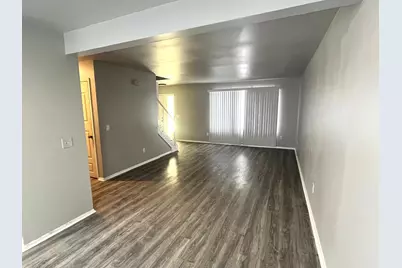 6077 W Calumet Rd, Milwaukee, WI 53223 - Photo 3