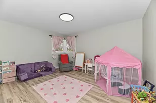 3020 W Edgerton Ave, Greenfield, WI 53221 - Photo 21