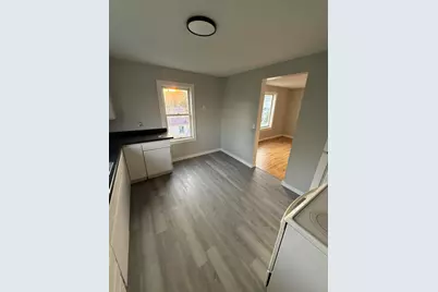 111 E Elizabeth St, Tomah, WI 54660 - Photo 5