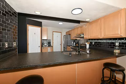 7836  Whitetail Dr, Racine, WI 53406 - Photo 11