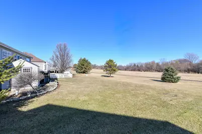 7836  Whitetail Dr, Racine, WI 53406 - Photo 33