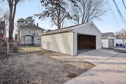 209 S James St, Waukesha, WI 53186 - Photo 35