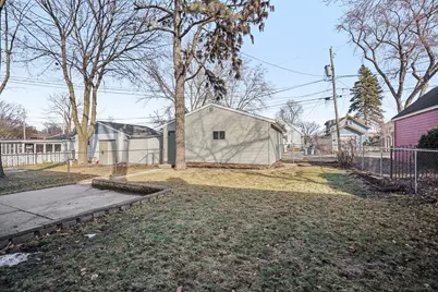 209 S James St, Waukesha, WI 53186 - Photo 33