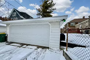 3561 N Murray Ave, Shorewood, WI 53211 - Photo 35