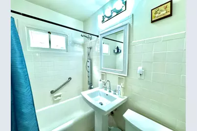 3561 N Murray Ave #3563, Shorewood, WI 53211 - Photo 15