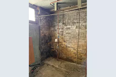 2448 N 28th St, Milwaukee, WI 53210 - Photo 9