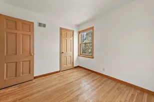 8338 N Whitney Rd, Fox Point, WI 53217 - Photo 9