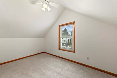 8338 N Whitney Rd, Fox Point, WI 53217 - Photo 17