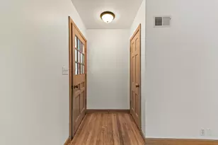 8338 N Whitney Rd, Fox Point, WI 53217 - Photo 27