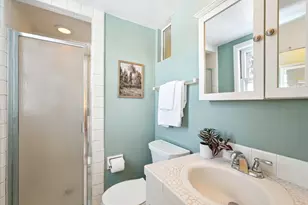 2430 W Applewood Ln, Glendale, WI 53209 - Photo 31