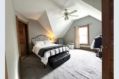 1672 N Astor St #1674, Milwaukee, WI 53202 - Photo 25