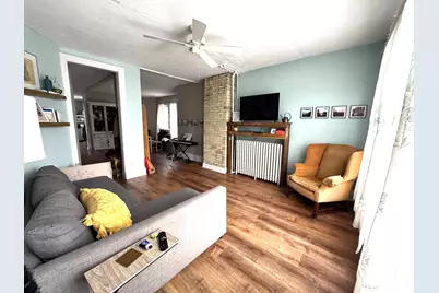 1672 N Astor St #1674, Milwaukee, WI 53202 - Photo 3