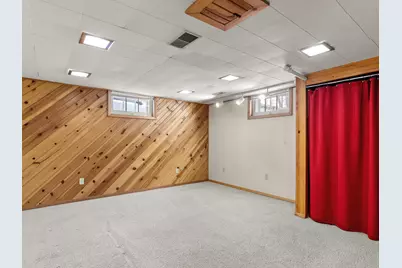 2812  School St, Two Rivers, WI 54241 - Photo 31