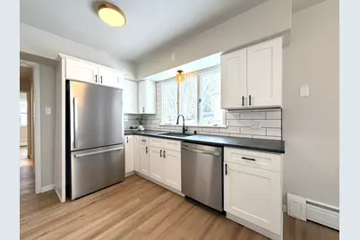 377  Evergreen Dr, Mayville, WI 53050 - Photo 5