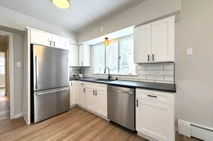 377 Evergreen Dr, Mayville, WI 53050 - Photo 5