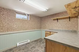 4436 S 64th St, Greenfield, WI 53220 - Photo 19