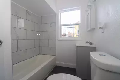 1628  Mead St, Racine, WI 53403 - Photo 9