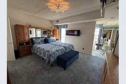 333  Lake Ave #806, Racine, WI 53403 - Photo 17