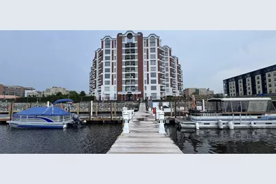 333  Lake Ave #806, Racine, WI 53403 - Photo 1