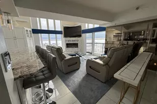 333 Lake Ave, Racine, WI 53403 - Photo 11