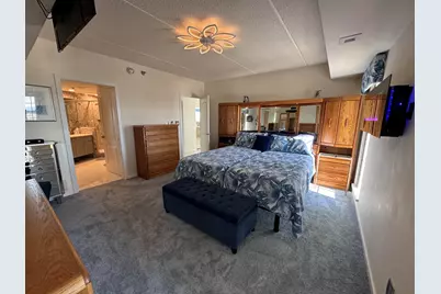 333  Lake Ave #806, Racine, WI 53403 - Photo 19