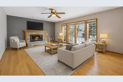 1025  Timothy Dr, Lake Geneva, WI 53147 - Photo 3