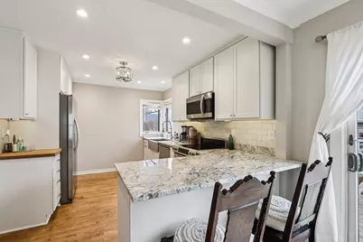 1315 N 60th St, Wauwatosa, WI 53208 - Photo 11