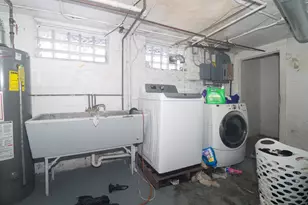 2502 N 46th St, Milwaukee, WI 53210 - Photo 13