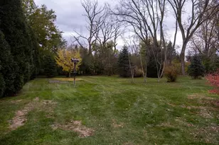 7864 N Green Bay Rd, River Hills, WI 53217 - Photo 41