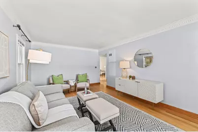 2873 N 83rd St, Milwaukee, WI 53222 - Photo 5