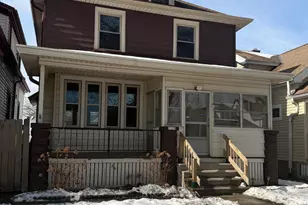 2129 S 31st St, Milwaukee, WI 53215 - Photo 3