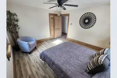 2129 S 31st St, Milwaukee, WI 53215 - Photo 29