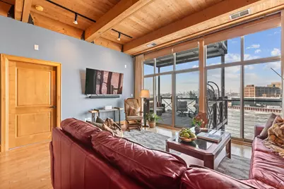 601 E Erie St #313, Milwaukee, WI 53202 - Photo 9