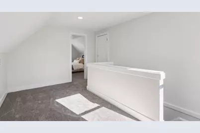 5452 N 56th St, Milwaukee, WI 53218 - Photo 9