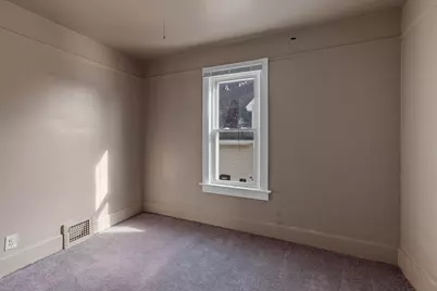 3527 W Branting Ln, Milwaukee, WI 53215 - Photo 19