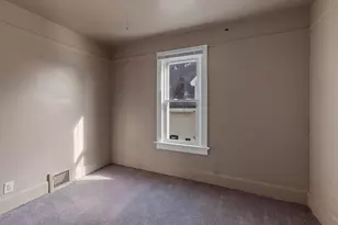 3527 W Branting Ln, Milwaukee, WI 53215 - Photo 19