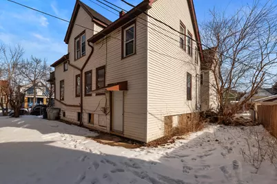 3527 W Branting Ln, Milwaukee, WI 53215 - Photo 23