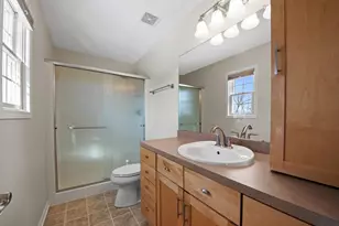 227 Shore Cir, Oconomowoc, WI 53066 - Photo 21