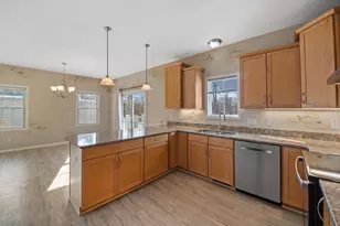 227 Shore Cir, Oconomowoc, WI 53066 - Photo 13